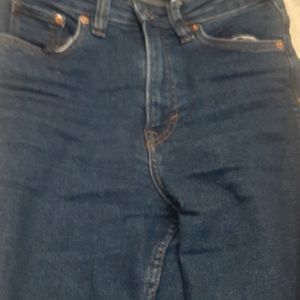 H&M "vintage" skinny high waist blue jeans size 4